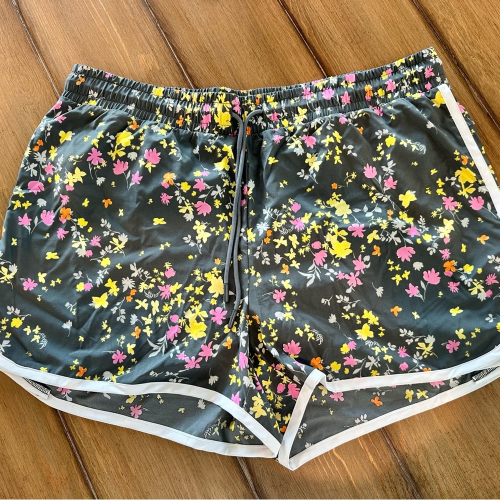 Ideology Dark Grey and Pink Athletic Shorts Lightweight Moisture-Wicking